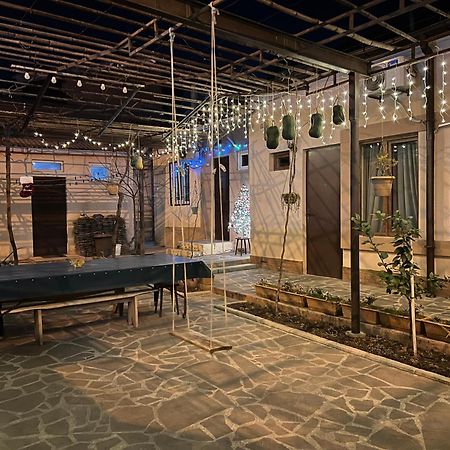 Guest House - Avlabari Tbilisi ภายนอก รูปภาพ