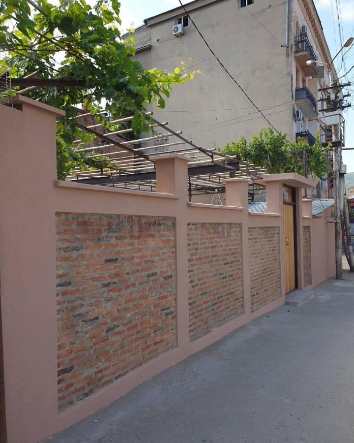 Guest House - Avlabari Tbilisi ภายนอก รูปภาพ