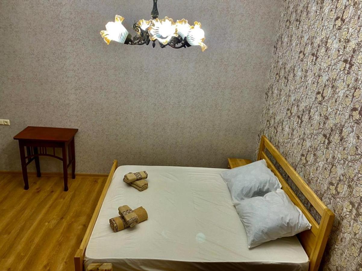 Guest House - Avlabari Tbilisi ภายนอก รูปภาพ