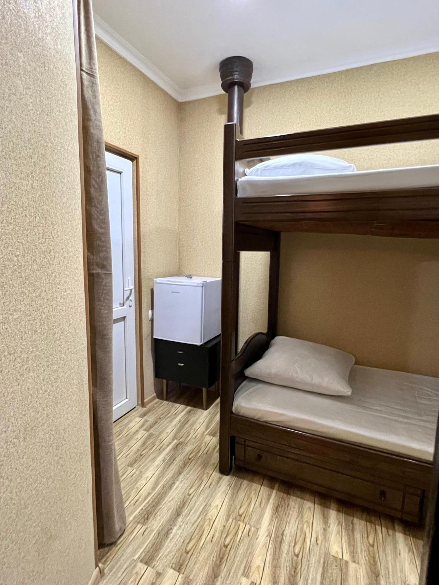 Guest House - Avlabari Tbilisi ภายนอก รูปภาพ
